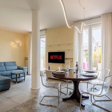 شقة Glamorous Terrace - Esclusivo 3bdr A 300mt Da ميلان