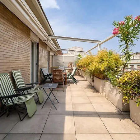 شقة Glamorous Terrace - Esclusivo 3bdr A 300mt Da ميلان